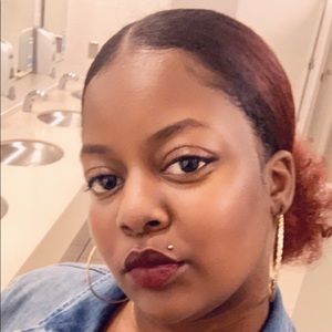 Meet your Posher, Raven